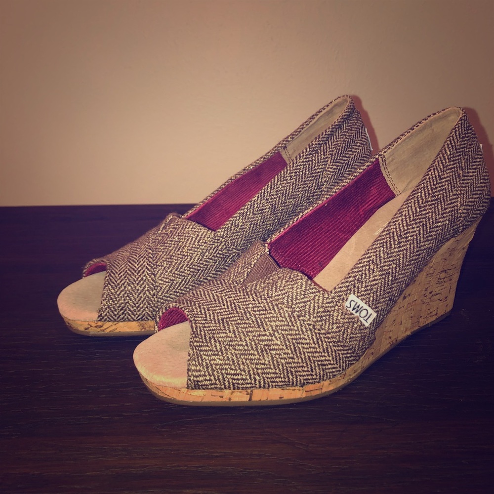 Toms wedges